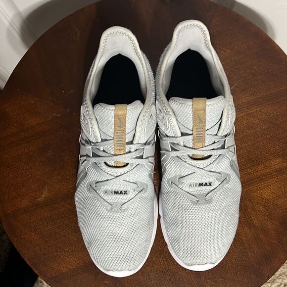 🔥🔥 Nike Air Max Sequent 3 Gray Running Shoes - Women Sz8 - EXCELLENT Condition - Picture 6 of 12